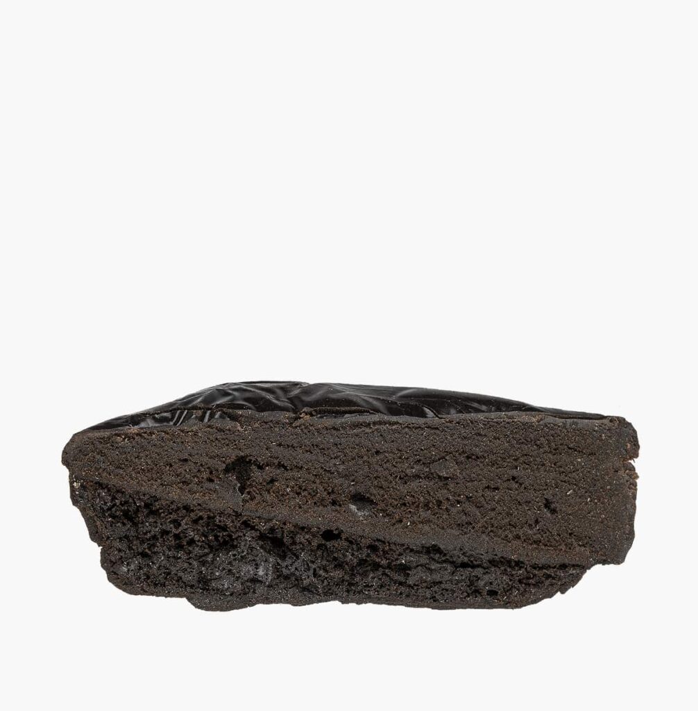A chunk of Bublé hash; it's dark brown and dense.